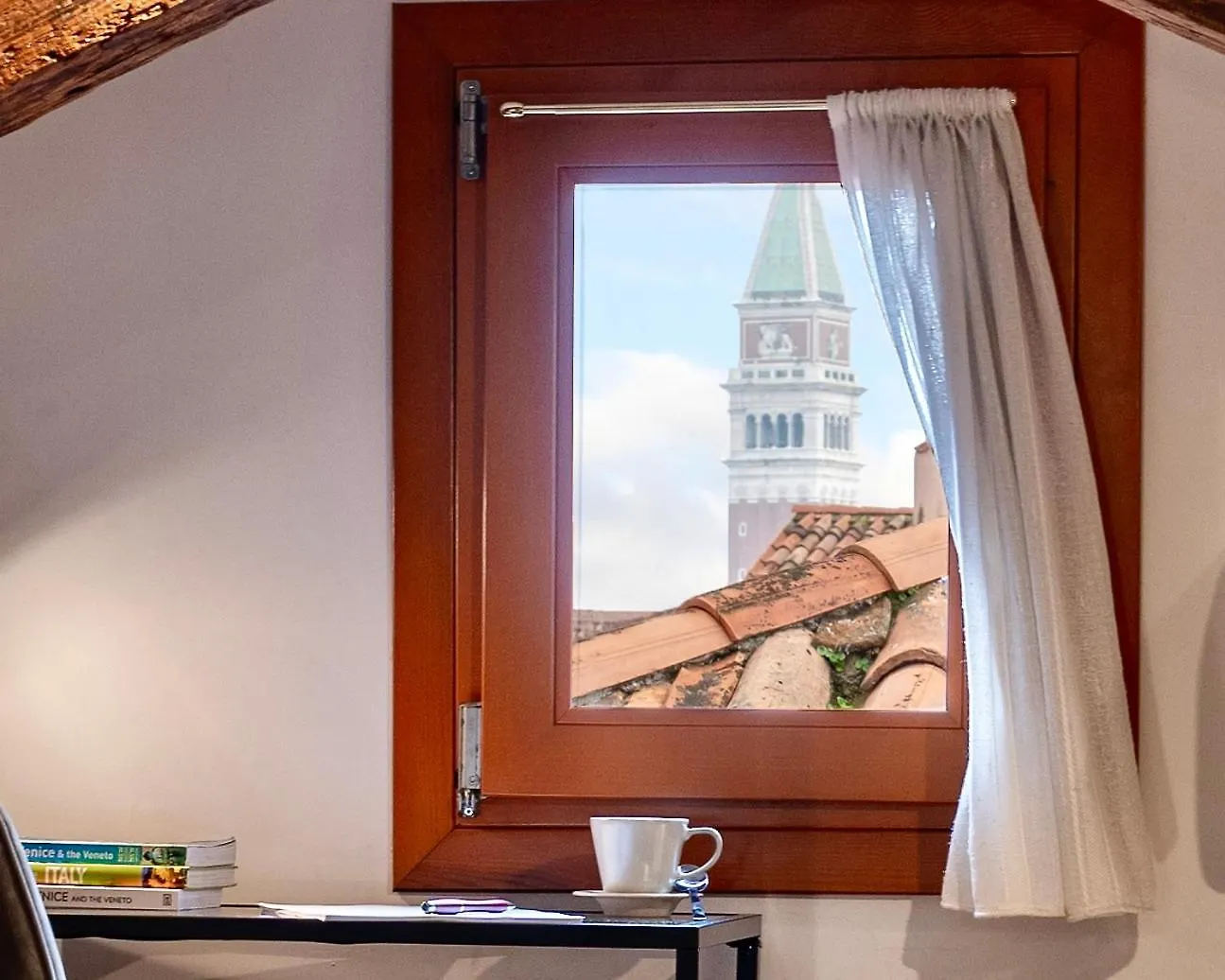 Διαμέρισμα Glass House - Loft 2 Minutes To Rialto Bridge & View Βενετία