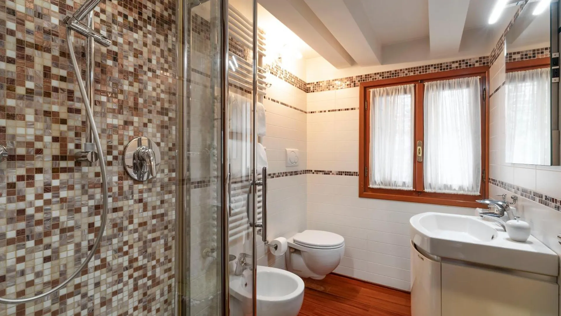 Glass House - Loft 2 Minutes To Rialto Bridge & View Venice Apartment